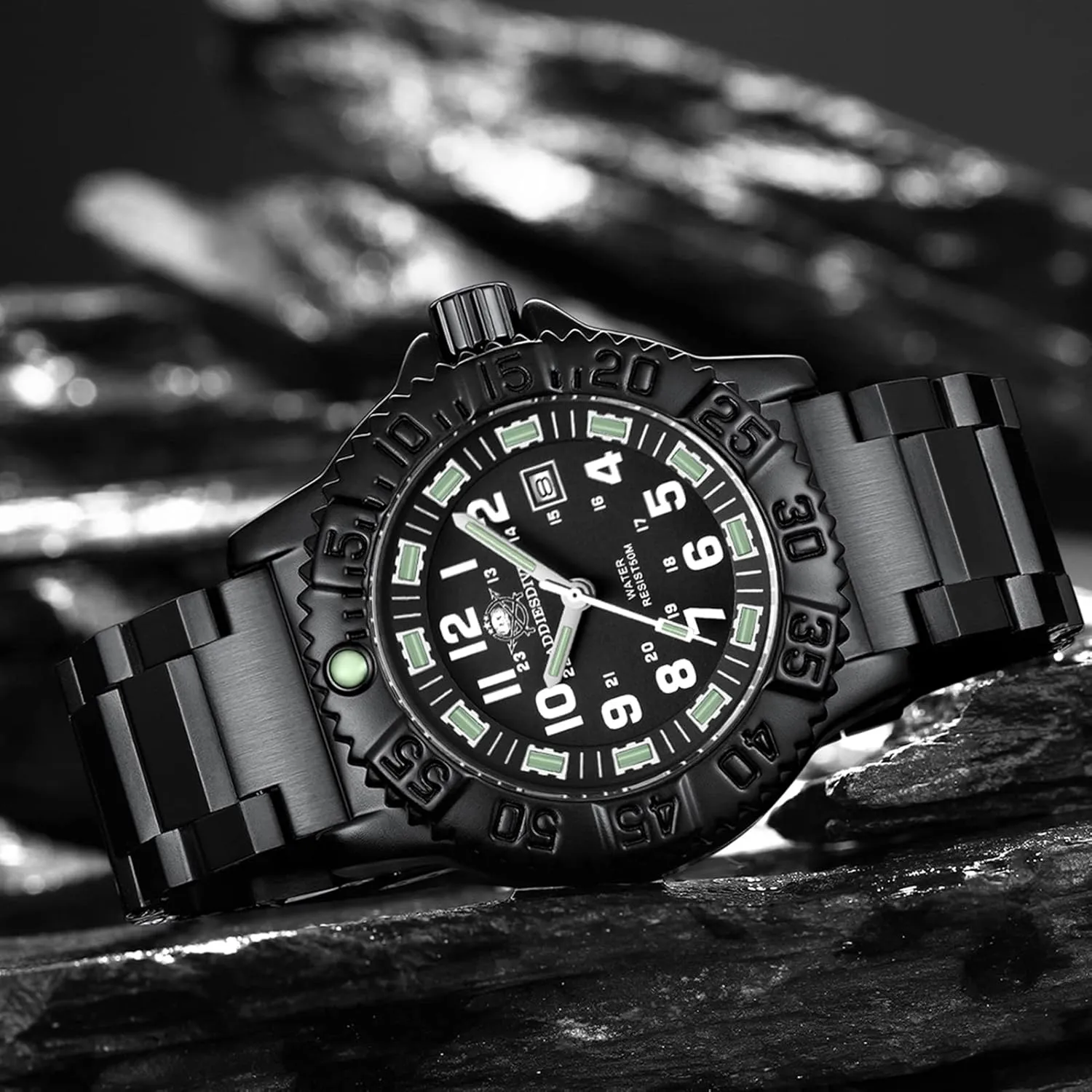 ADDIESDIVE Watch for Men Alloy Case Mineral Analog Quartz Rotatable Bezel Luminous Military Mens Watches with Stainless Steel Bracelet/Olive/Khaki Nylon Band