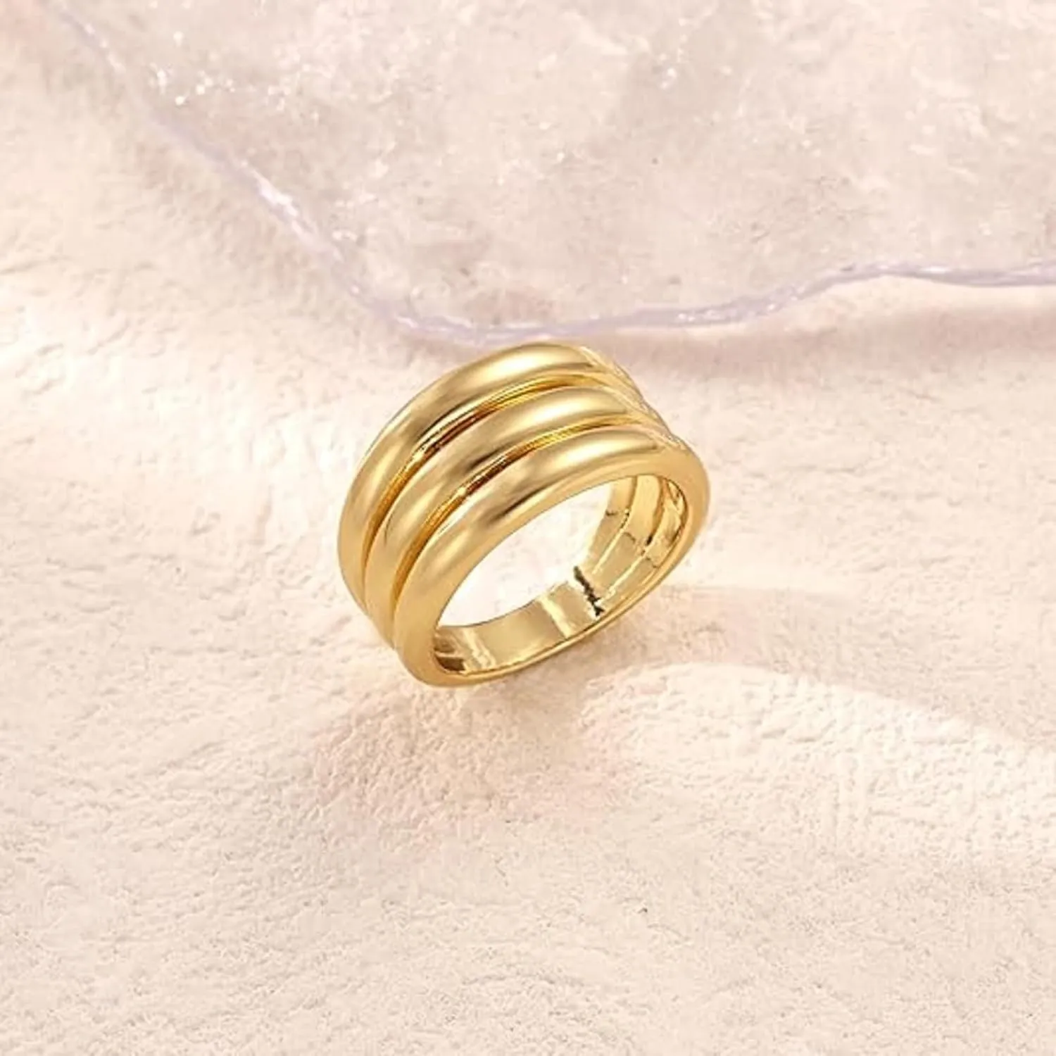 Chunky Gold Rings for Women Vintage Gold Star Rings Statement Wide Chunky Rings Non Tarnish Trendy Irregular Rings Fashion Thumb Rings