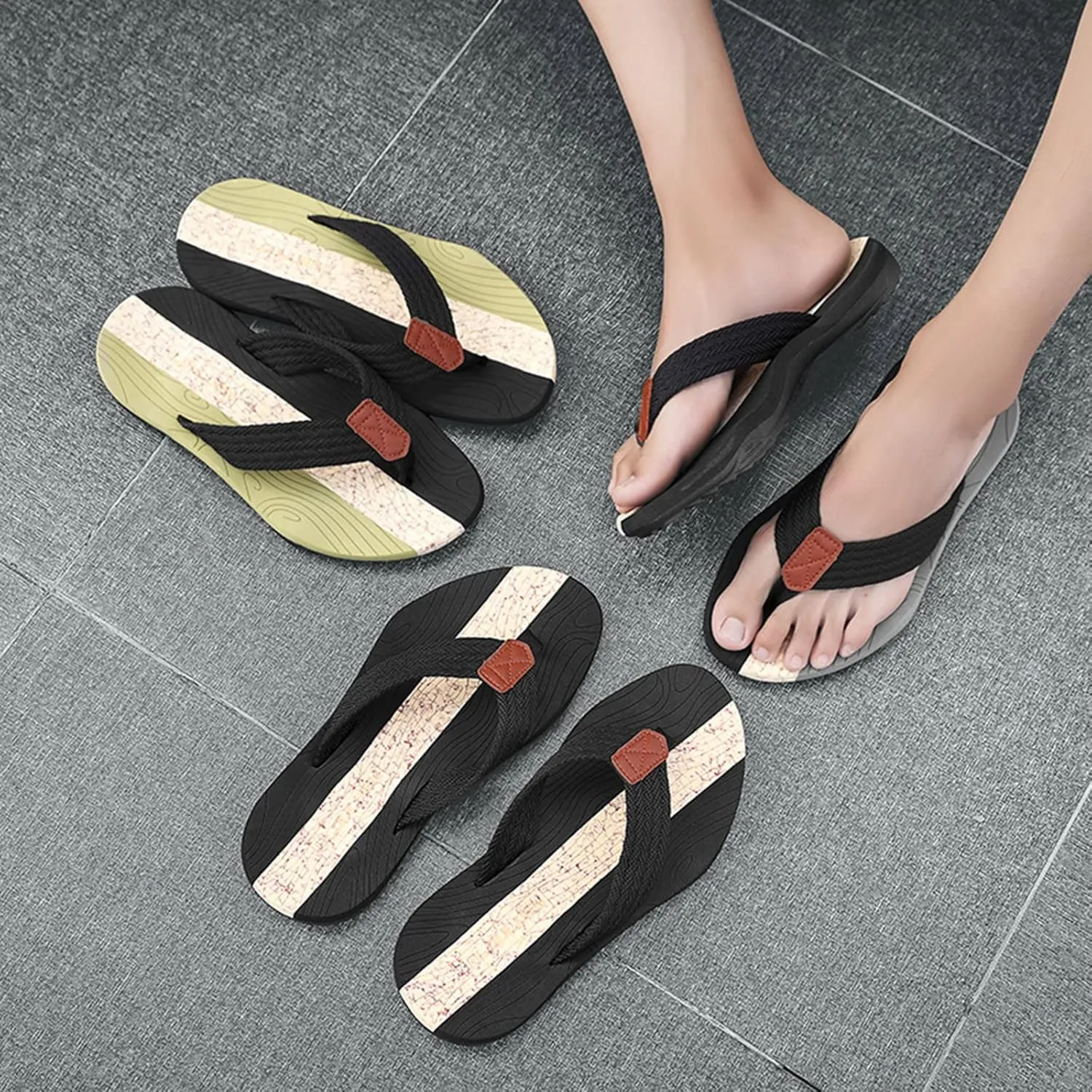 Comfortable Walking Thong Sandals Men Shoes Fashionable Flat Herringbone Slippers Summer Breathable Beach Sandals Flip
