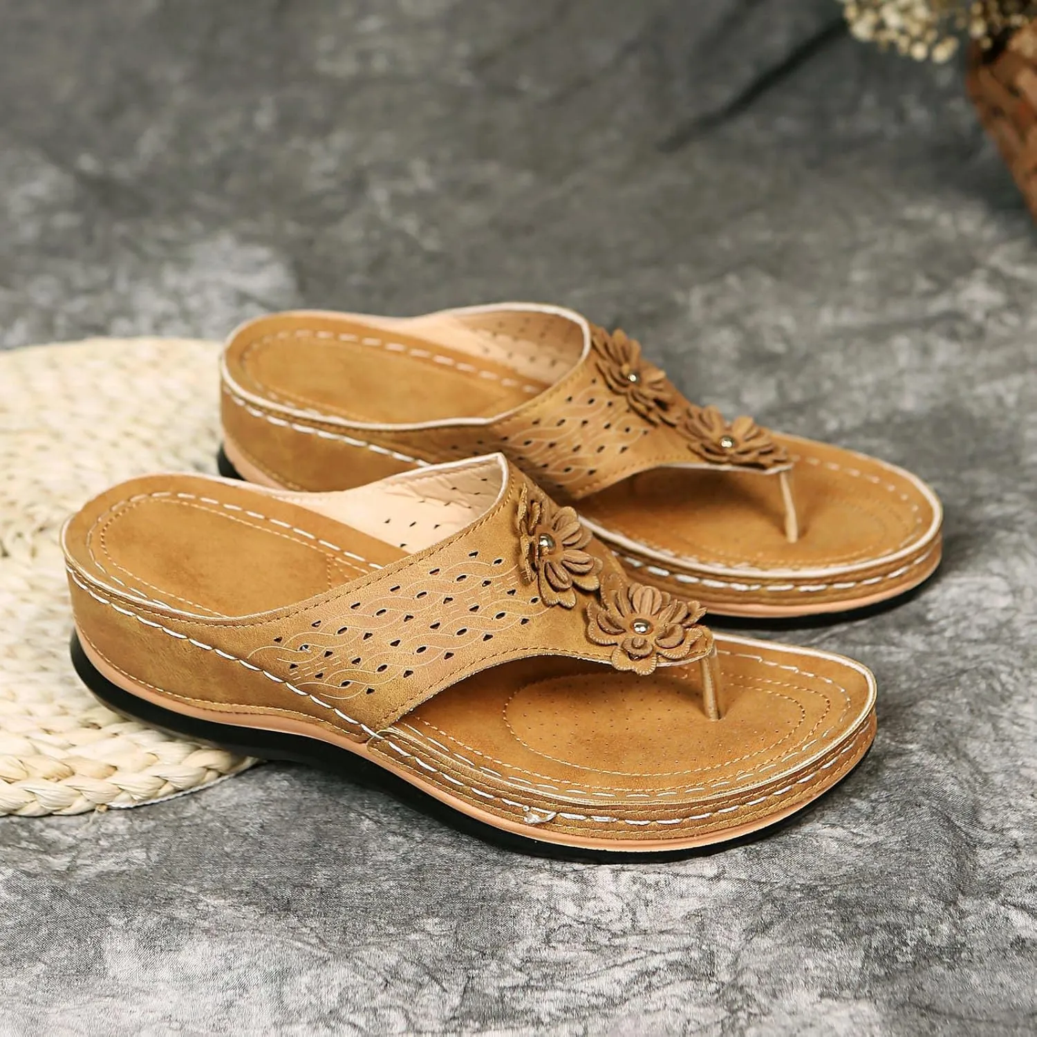 Dheva-C Sandals for Women Dressy Summer, Womens Sandals Platform Arch Support Sandal Bohemian Anti-Slip Shoes Comfortable Summer Beach Travel Sandals (Khaki-E, 9)
