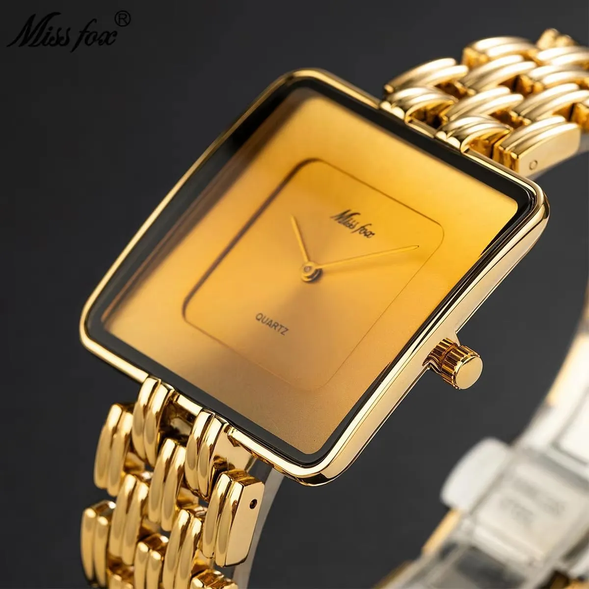 FANMIS Men's Classic Square Quartz Wrist Watch Minimalist Gold Watch Business Waterproof Watches Stylish Design with Classic Timekeeping