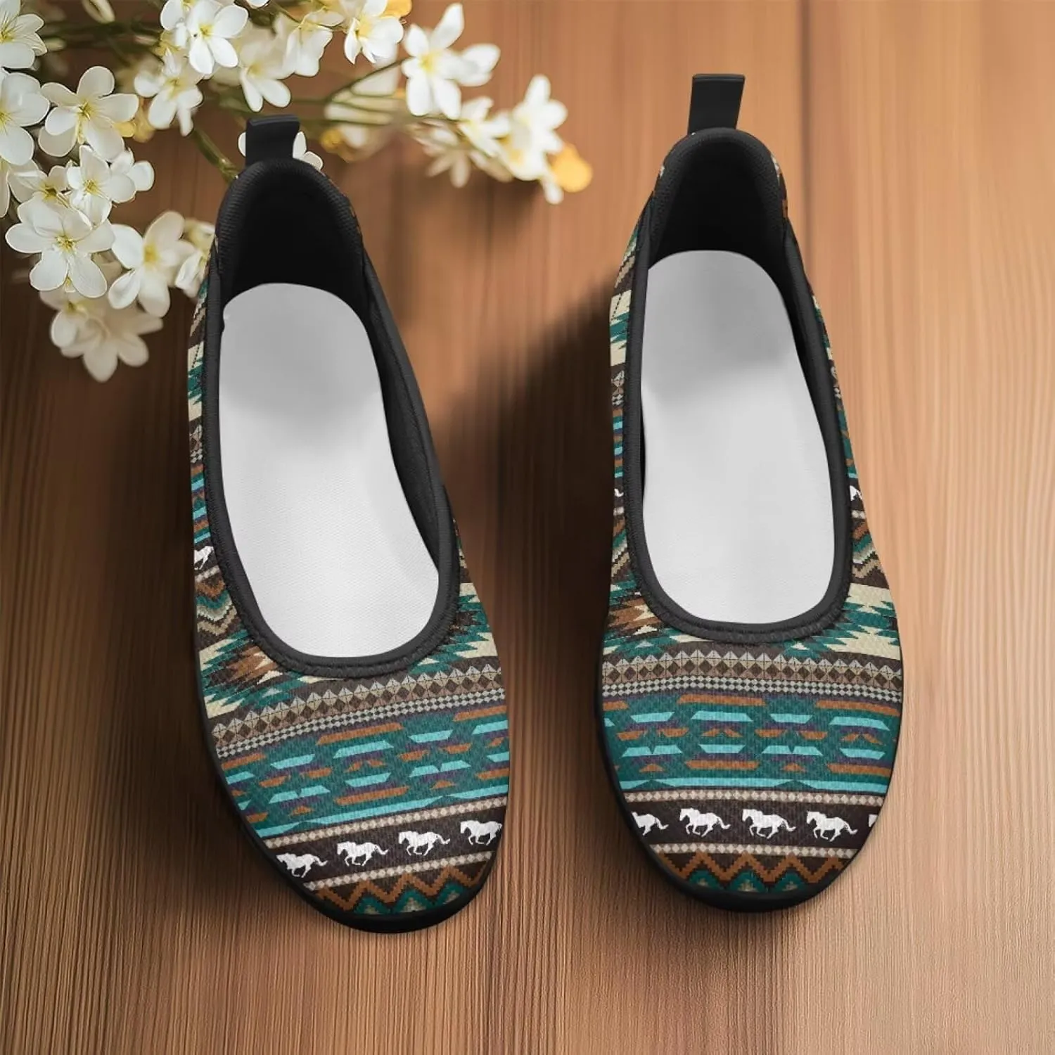 Howilath Western Aztec Print Women Loafers Shoes for Work Slip on Shoes Mesh Flats Shoes for Hiking Travel Jogging
