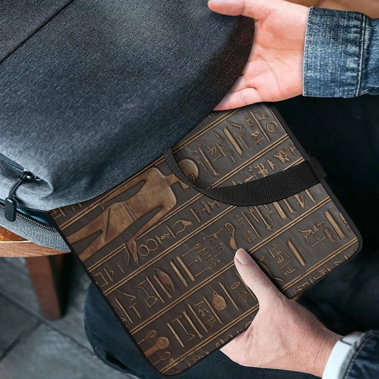 Laptop Bag Ancient Egyptian Hieroglyph Computer Bag Laptop Sleeves Casual Briefcase for Women Men Universal 10-17 Inch