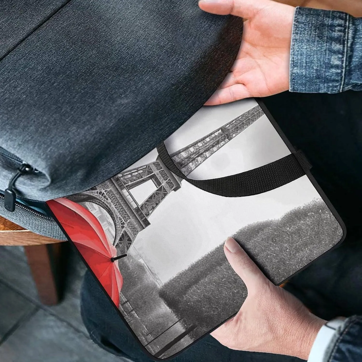 Laptop Bag Eiffel Tower with Red Umbrella Computer Bag Laptop Sleeves Casual Briefcase for Women Men Universal 10-17 Inch