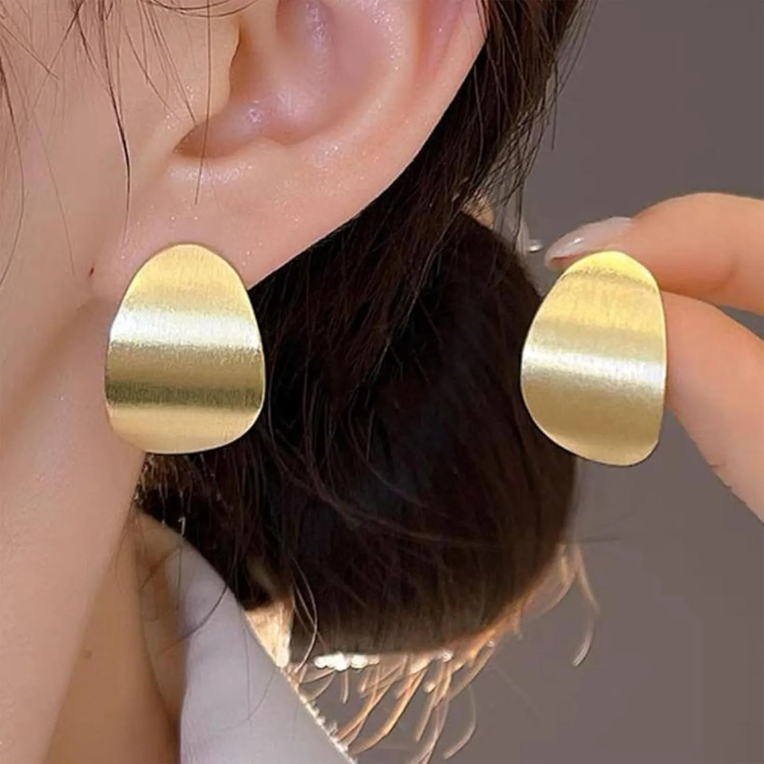 Minimalist Geometric Square Earrings Gold Square Curved Earrings Metal Rhombus Earring Geometric Statement Earring Jewelry for Women