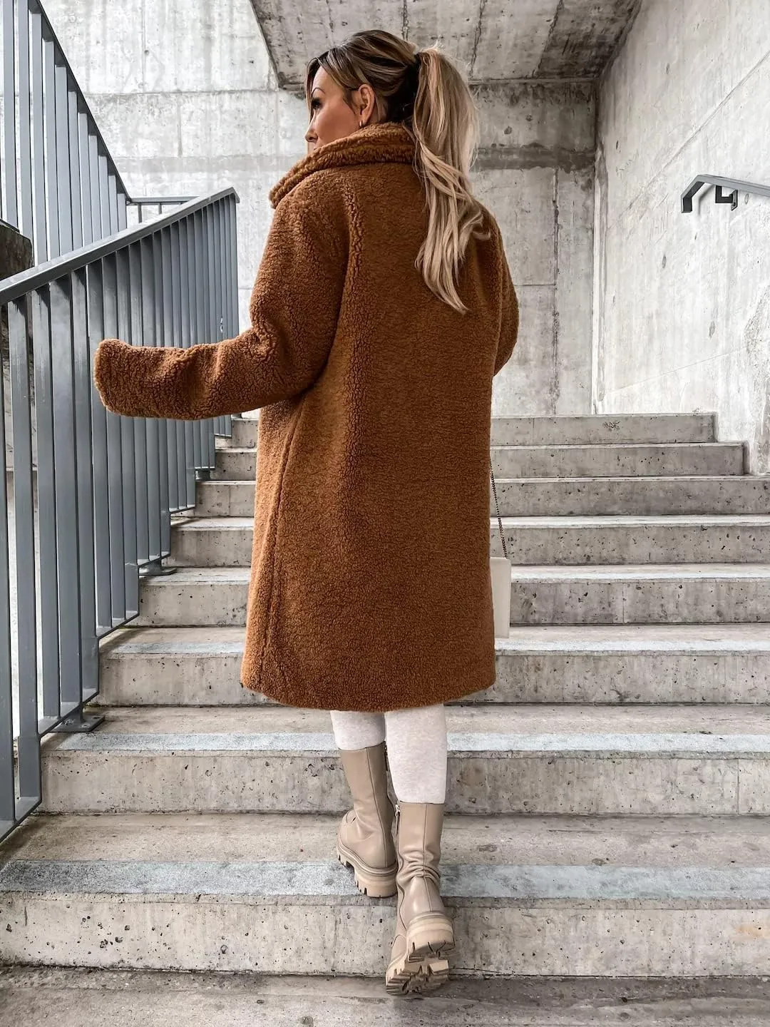 Mmoneyake Women Oversized Sherpa Jackets Fashion Winter Coats Fuzzy Fleece Lapel Open Front Long Cardigan Warm Outerwear 2024