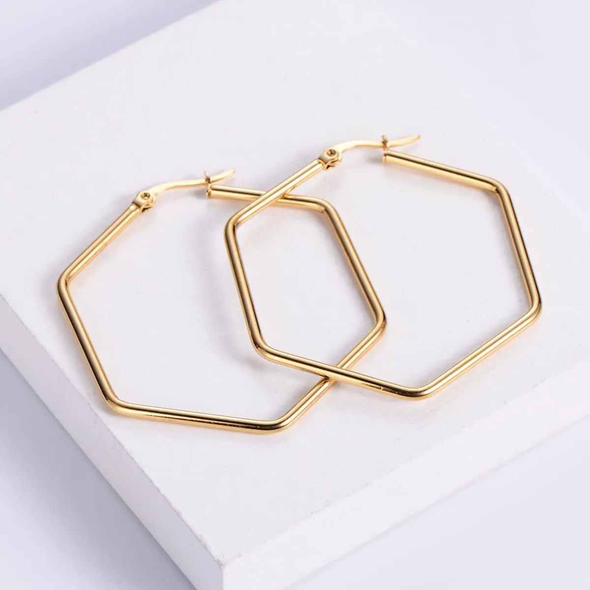 ONLYJUMP Big Hoop Geometric Earrings for Women Stainless Steel Geometric Hexagon Square Hoop Earrings Lightweight Hoop Earrings Jewelry Gift