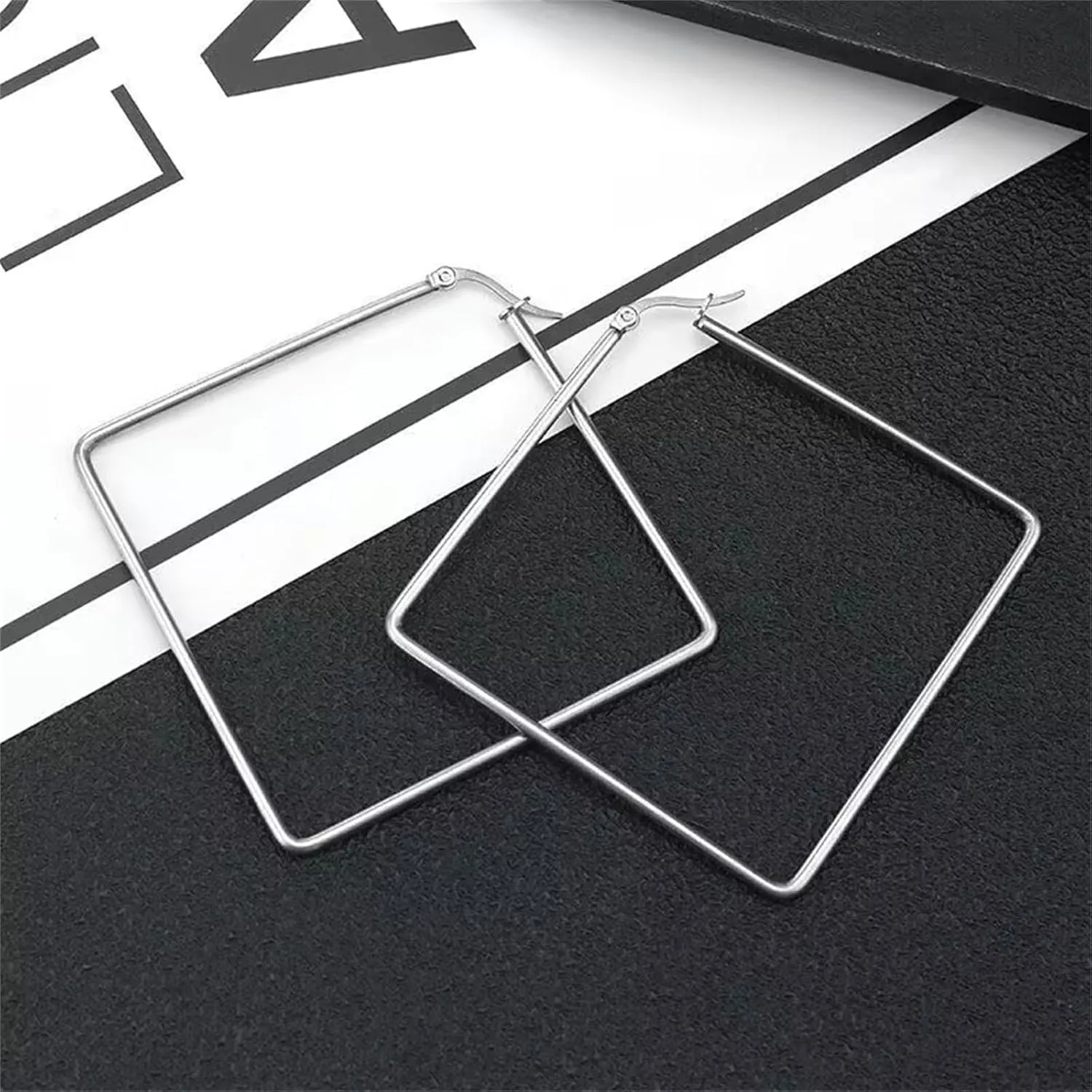 ONLYJUMP Big Hoop Geometric Earrings for Women Stainless Steel Geometric Hexagon Square Hoop Earrings Lightweight Hoop Earrings Jewelry Gift