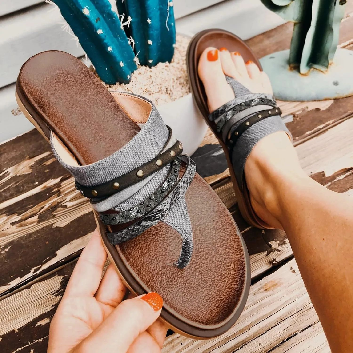 Thong Sandals For Women Flat Shoes Retro Slippers Flip Flops Sandals Women Yoga Mat Mens Flip Flops Shower Sandal