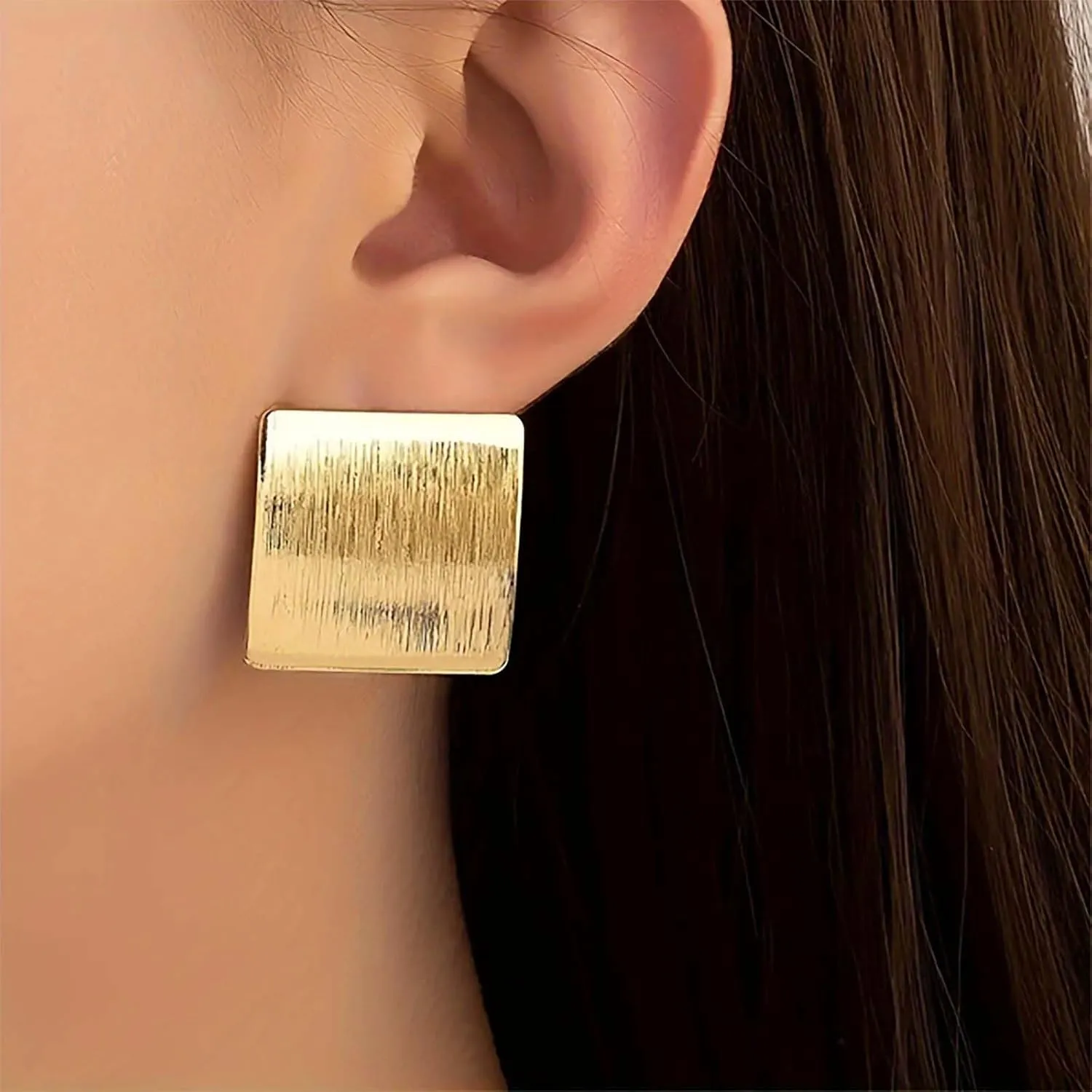 Vintage Big Square Stud Earrings Gold Metal Square Earring Brushed Geometric Earrings Exaggerated Geometric Statement Earrings Jewelry for Women