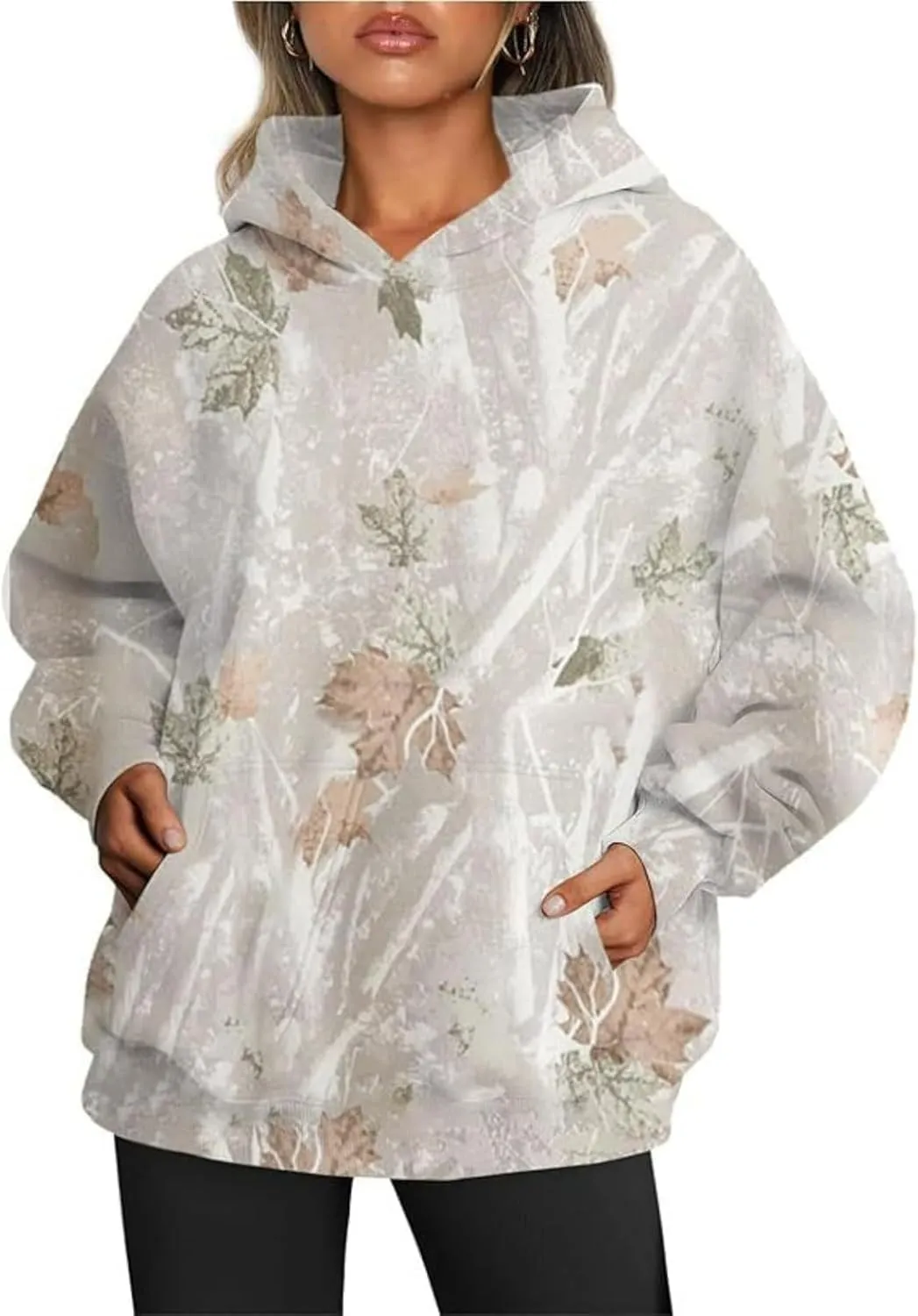 Women's Camo Hoodie Camo Sweatshirt Maple Leaf Print Oversized Fleece Camo Sweater Classic Pullover with Pocket
