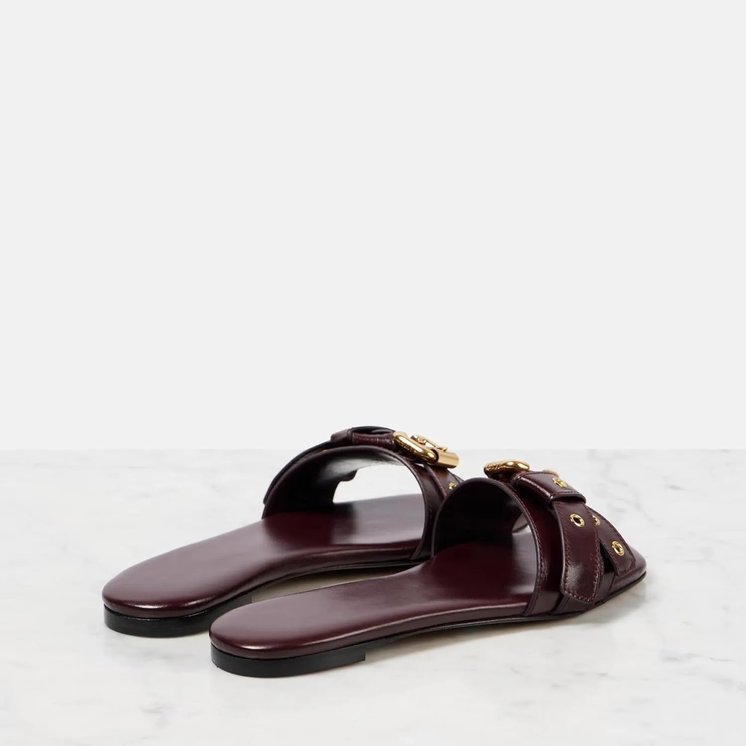 Women's Flat Sandals Square Toe Slip On Slippers Comfort Summer Beach Slide Sandals Fashion Wide Metal Buckle Sandal Flats For Women