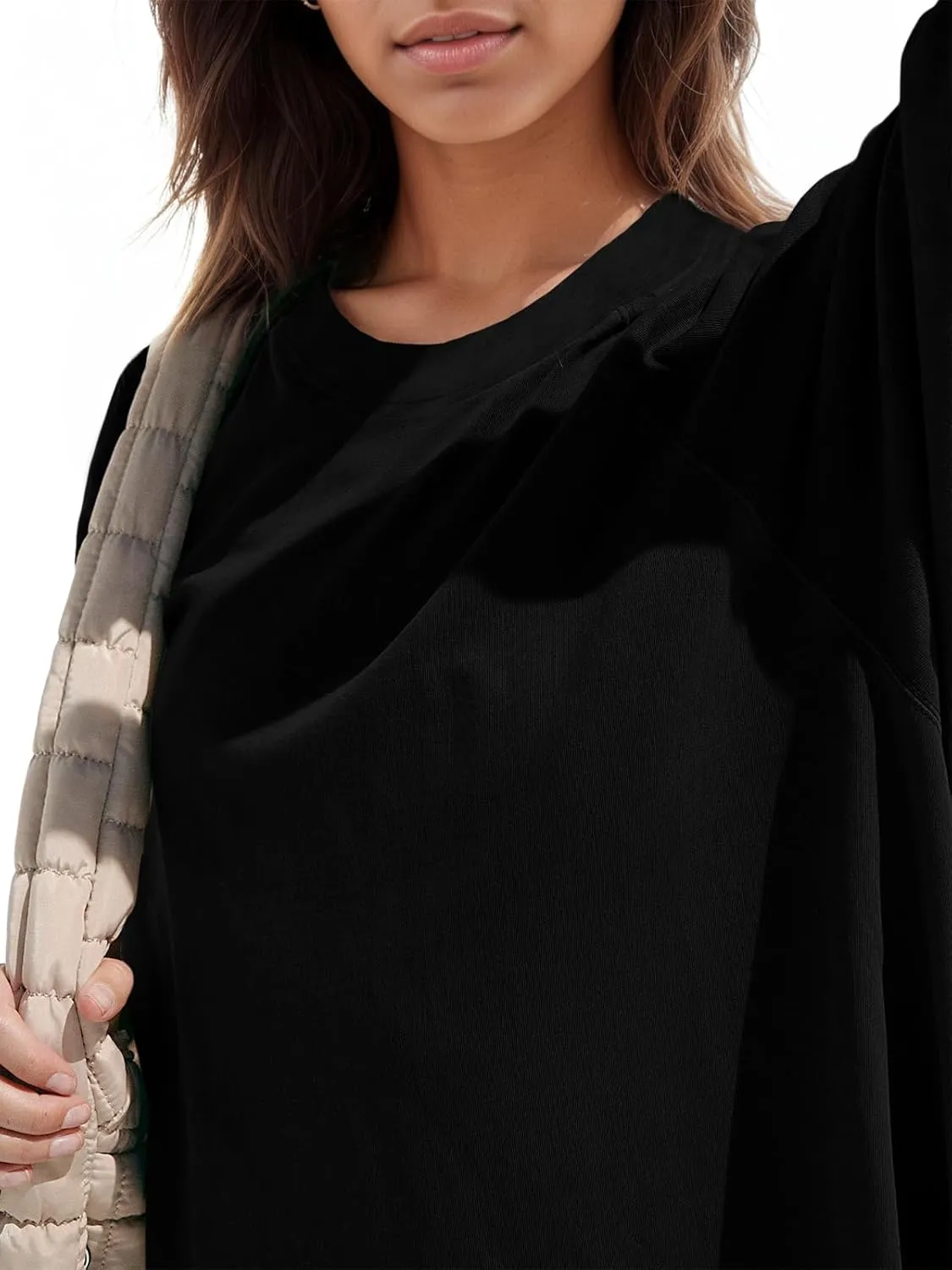 Women's Oversized Tshirts Summer Short Sleeve Crew Neck Boyfriend Tee 2025 Tunic Tops to Wear with Leggings