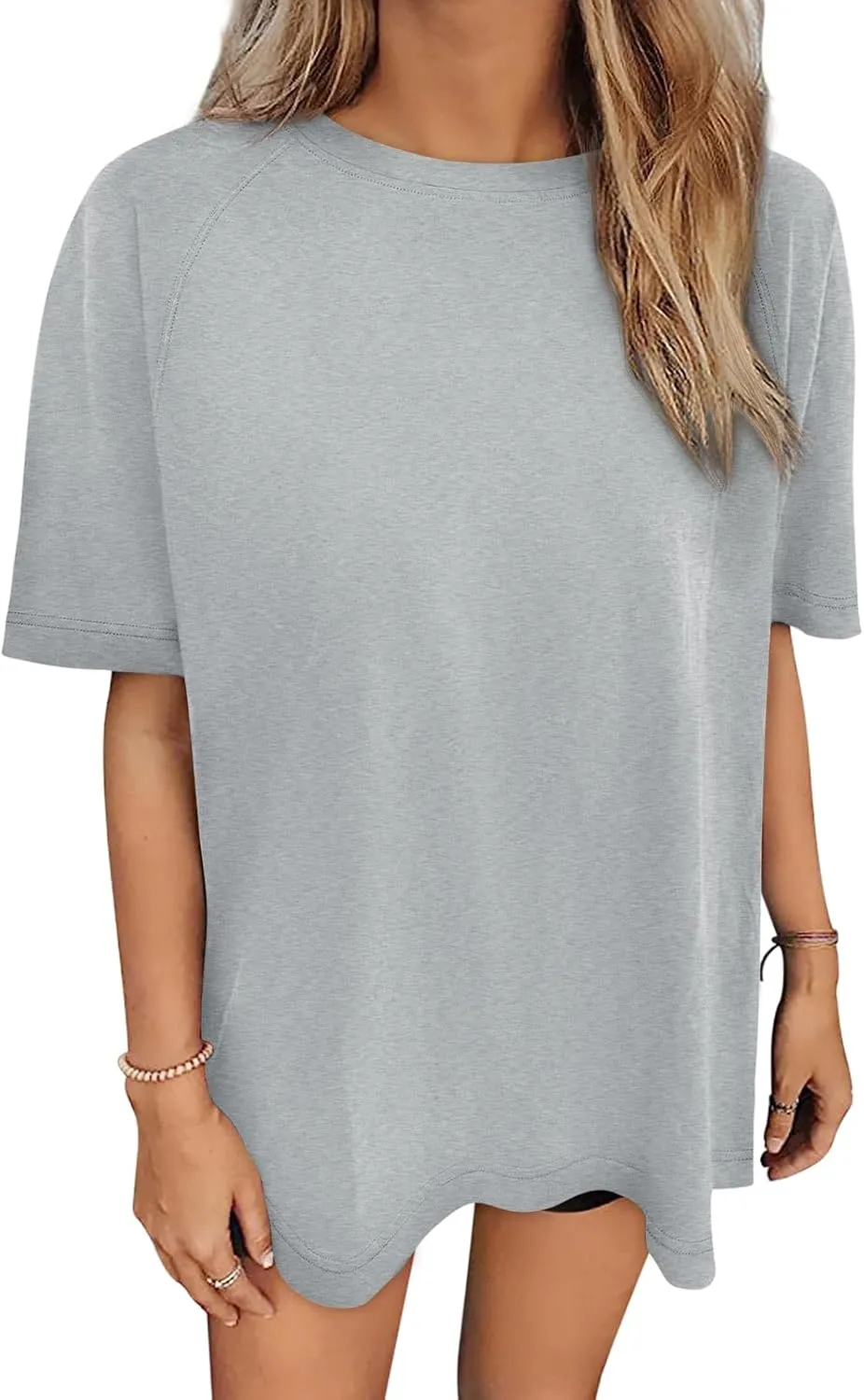 Women's Oversized Tshirts Summer Short Sleeve Crew Neck Boyfriend Tee 2025 Tunic Tops to Wear with Leggings